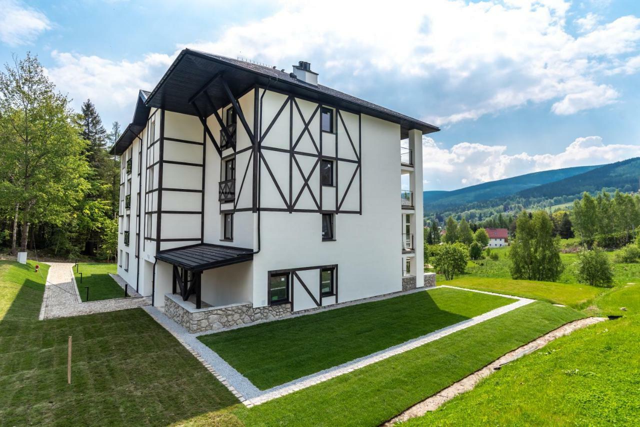 Apartamenty Amira W Kompleksie Apartamenty Piano Swieradow-Zdroj Exterior photo