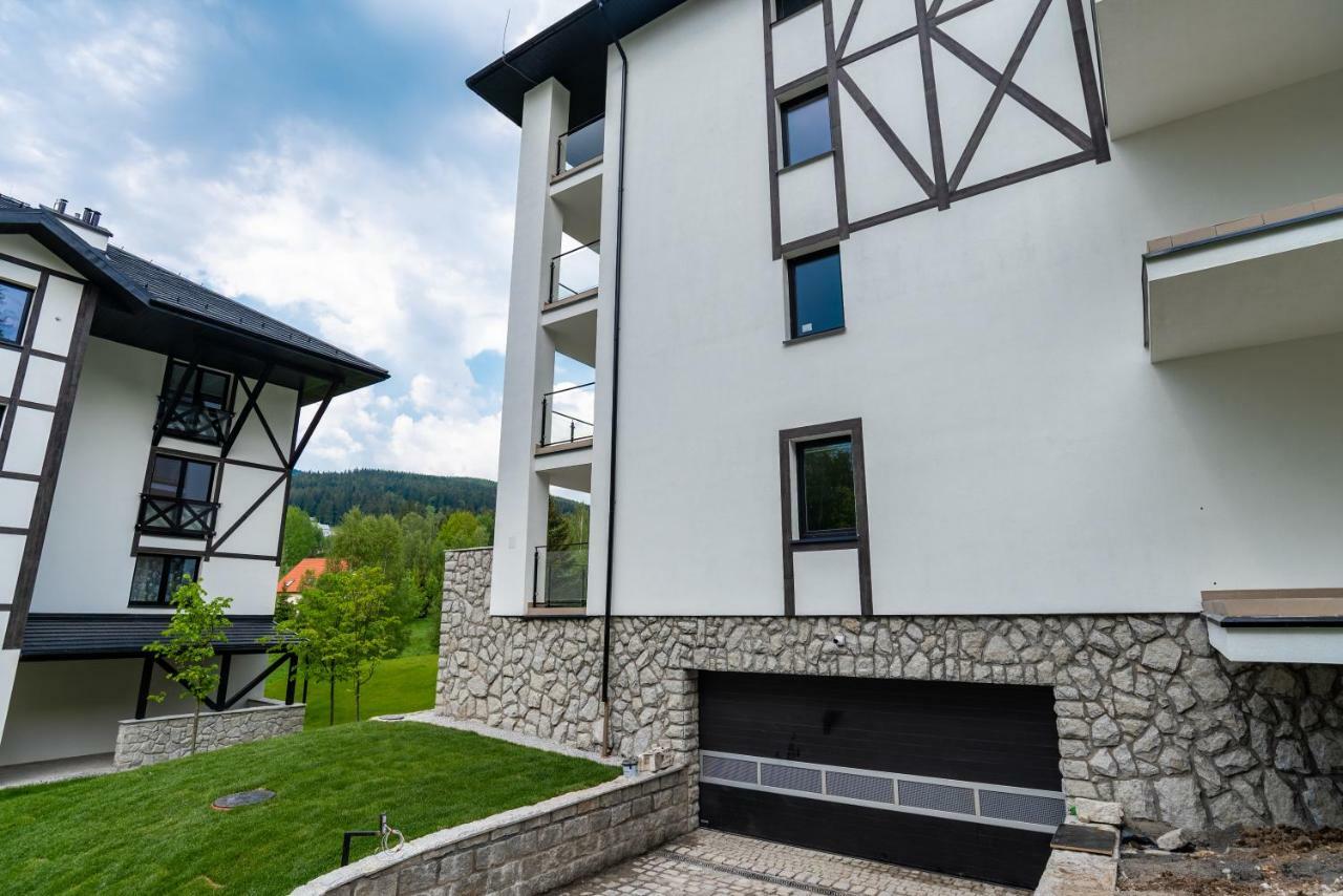 Apartamenty Amira W Kompleksie Apartamenty Piano Swieradow-Zdroj Exterior photo